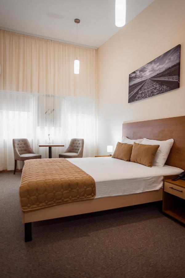 Sajam Garni Hotel Leskovac  Bagian luar foto
