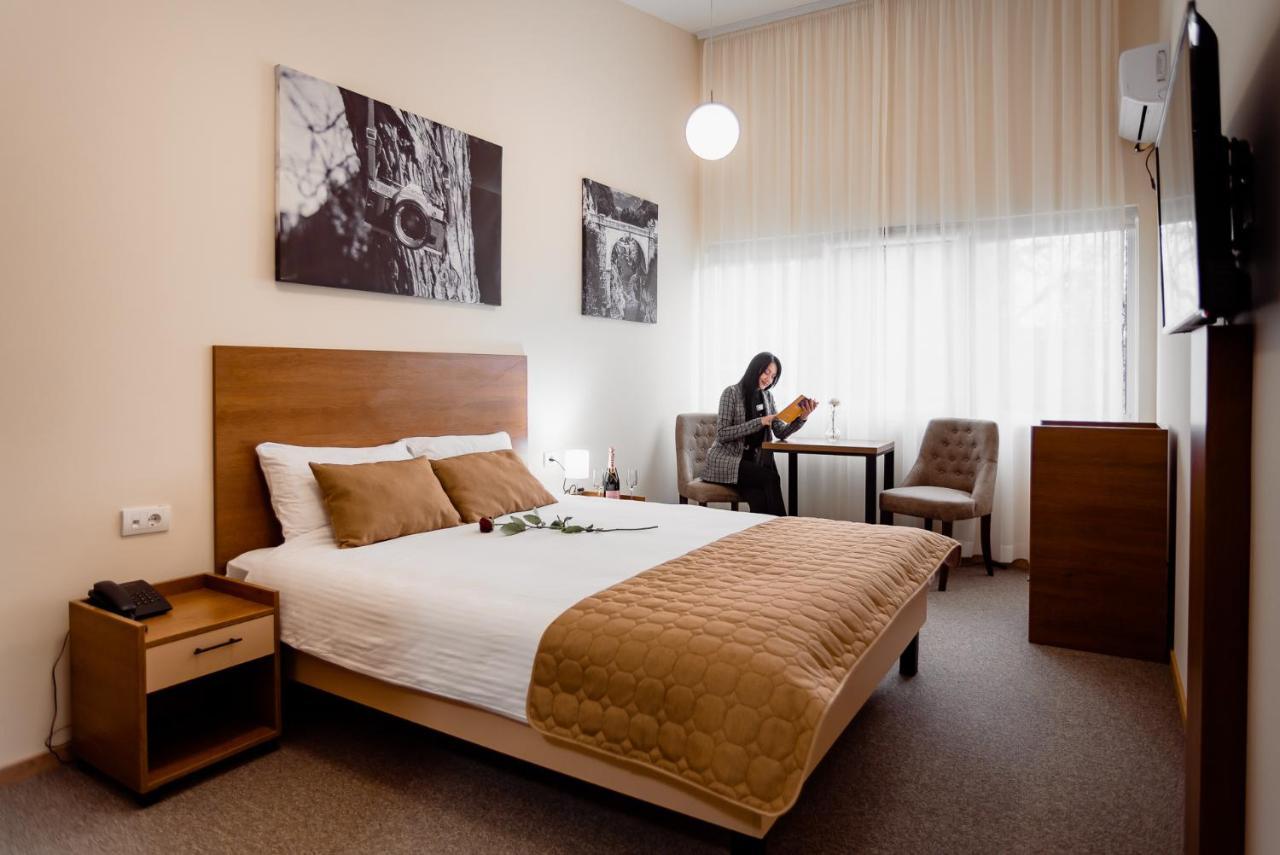 Sajam Garni Hotel Leskovac  Bagian luar foto